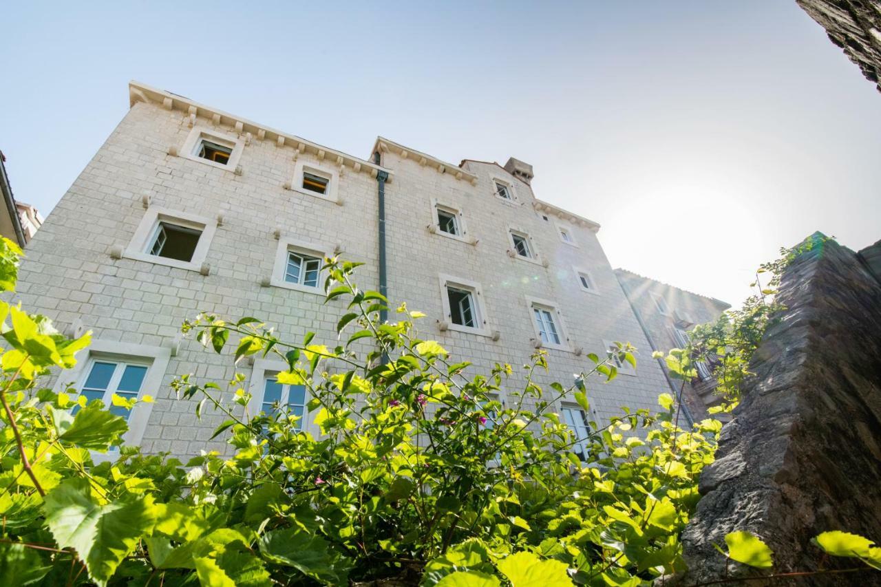 La Villa Boutique Hotel Budva Kültér fotó