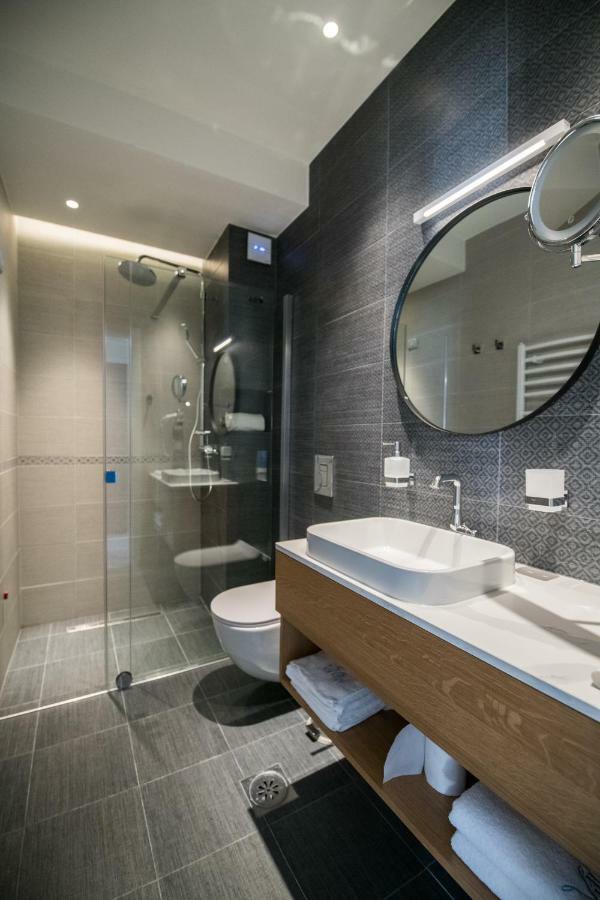 La Villa Boutique Hotel Budva Kültér fotó